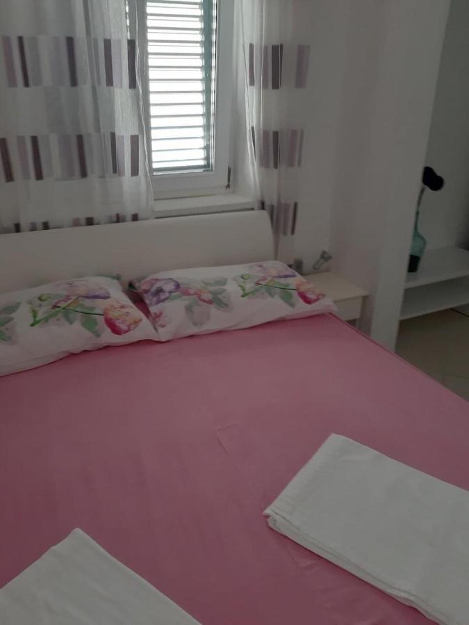 Manda Gradac Apartment กราดัซ ภายนอก รูปภาพ